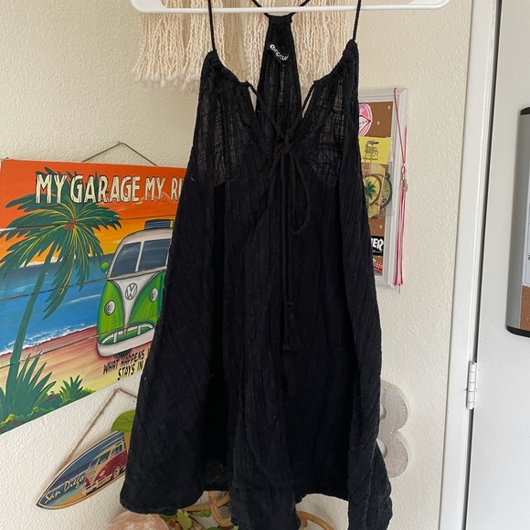 Ripcurl Beach Coverup - Picture 3 of 3